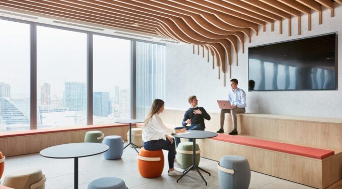 Creating Collaborative Spaces: Furniture That Fosters Teamwork